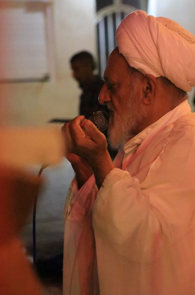 IMG 0164 678x1024 مراسم احیای شب بیست و یکم ماه رمضان در رودان به روایت تصویر