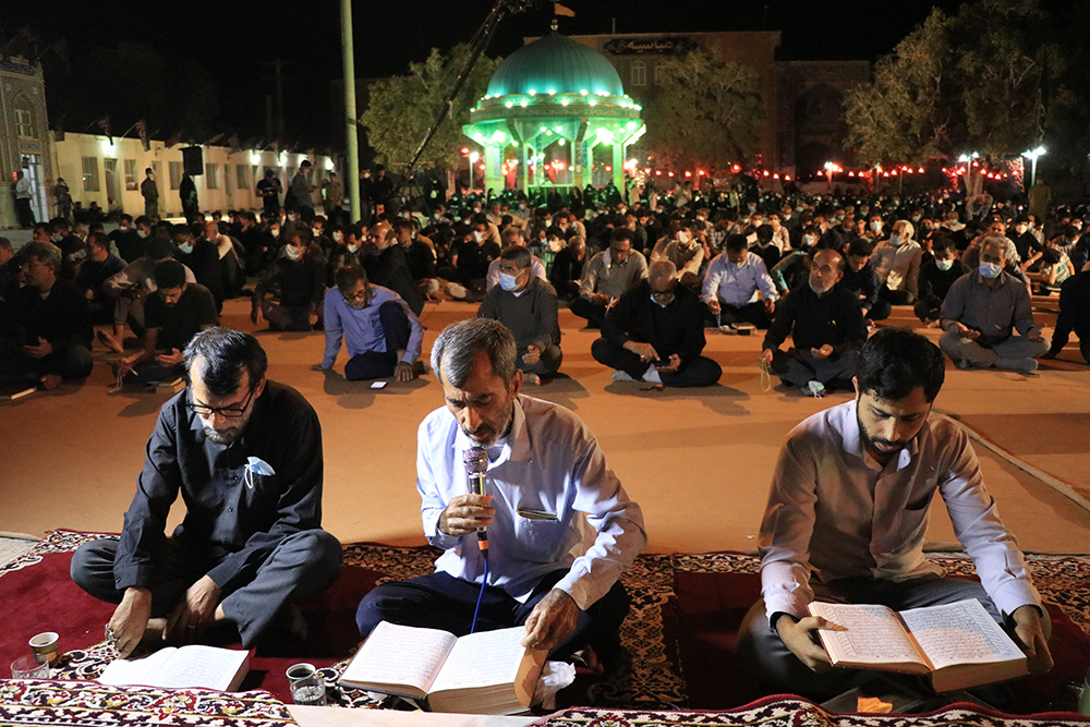 IMG 9899 مراسم احیای شب نوزدهم ماه مبارک رمضان در رودان به روایت تصویر